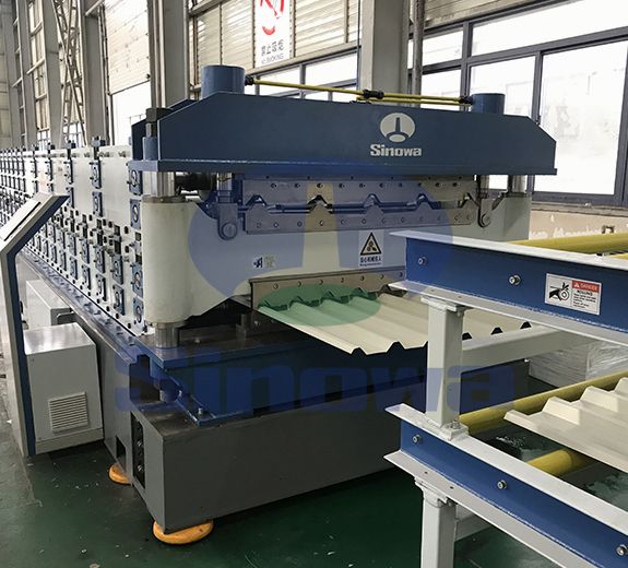 Roof Panel Machine,Wall Panel Line,Polyurethane Sandwich Panel Forming Machine,Sinowa