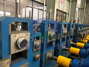 CZ互換檁條機(jī)